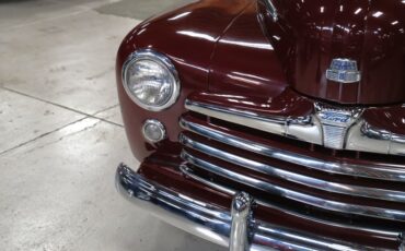 Ford-Super-deluxe-1948-Burgundy-Brown-14