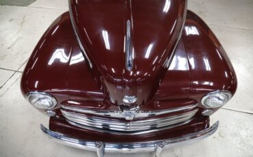 Ford-Super-deluxe-1948-Burgundy-Brown-16