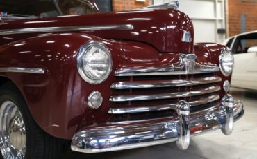 Ford-Super-deluxe-1948-Burgundy-Brown-18