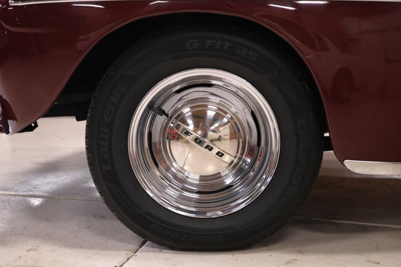 Ford-Super-deluxe-1948-Burgundy-Brown-19