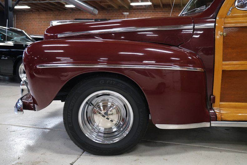 Ford-Super-deluxe-1948-Burgundy-Brown-20