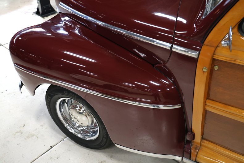 Ford-Super-deluxe-1948-Burgundy-Brown-23