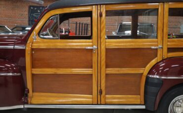 Ford-Super-deluxe-1948-Burgundy-Brown-24
