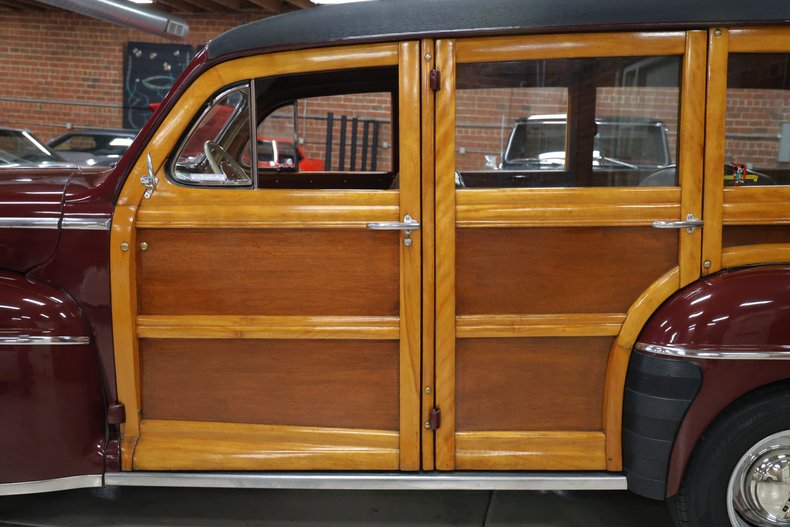 Ford-Super-deluxe-1948-Burgundy-Brown-24