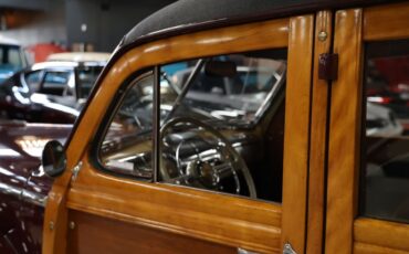 Ford-Super-deluxe-1948-Burgundy-Brown-31