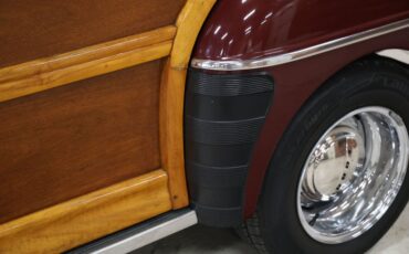 Ford-Super-deluxe-1948-Burgundy-Brown-39