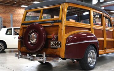 Ford-Super-deluxe-1948-Burgundy-Brown-4