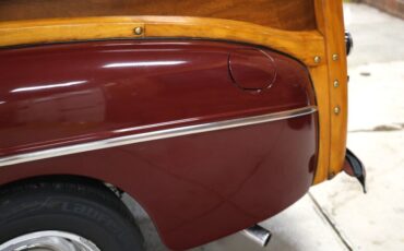 Ford-Super-deluxe-1948-Burgundy-Brown-40