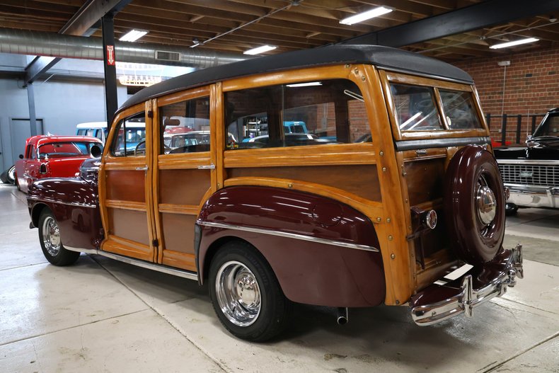 Ford-Super-deluxe-1948-Burgundy-Brown-44