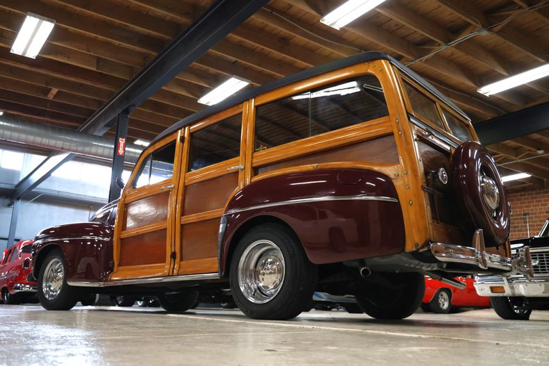 Ford-Super-deluxe-1948-Burgundy-Brown-45