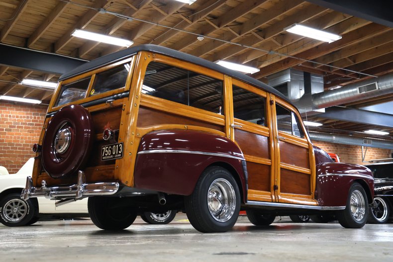 Ford-Super-deluxe-1948-Burgundy-Brown-8
