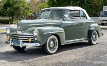 Ford-Super-deluxe-1948-Green-White-1