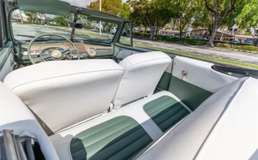 Ford-Super-deluxe-1948-Green-White-14