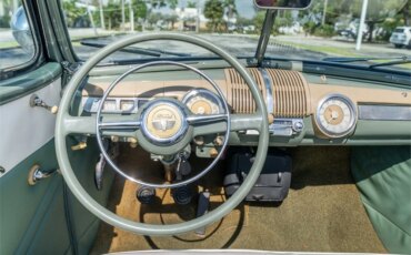 Ford-Super-deluxe-1948-Green-White-18