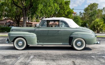 Ford-Super-deluxe-1948-Green-White-2
