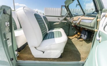 Ford-Super-deluxe-1948-Green-White-24