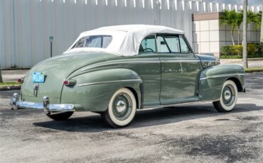 Ford-Super-deluxe-1948-Green-White-3