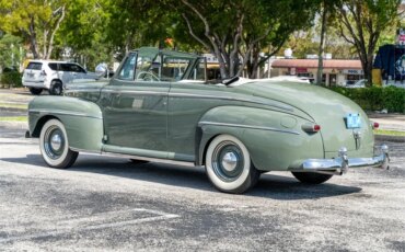 Ford-Super-deluxe-1948-Green-White-4