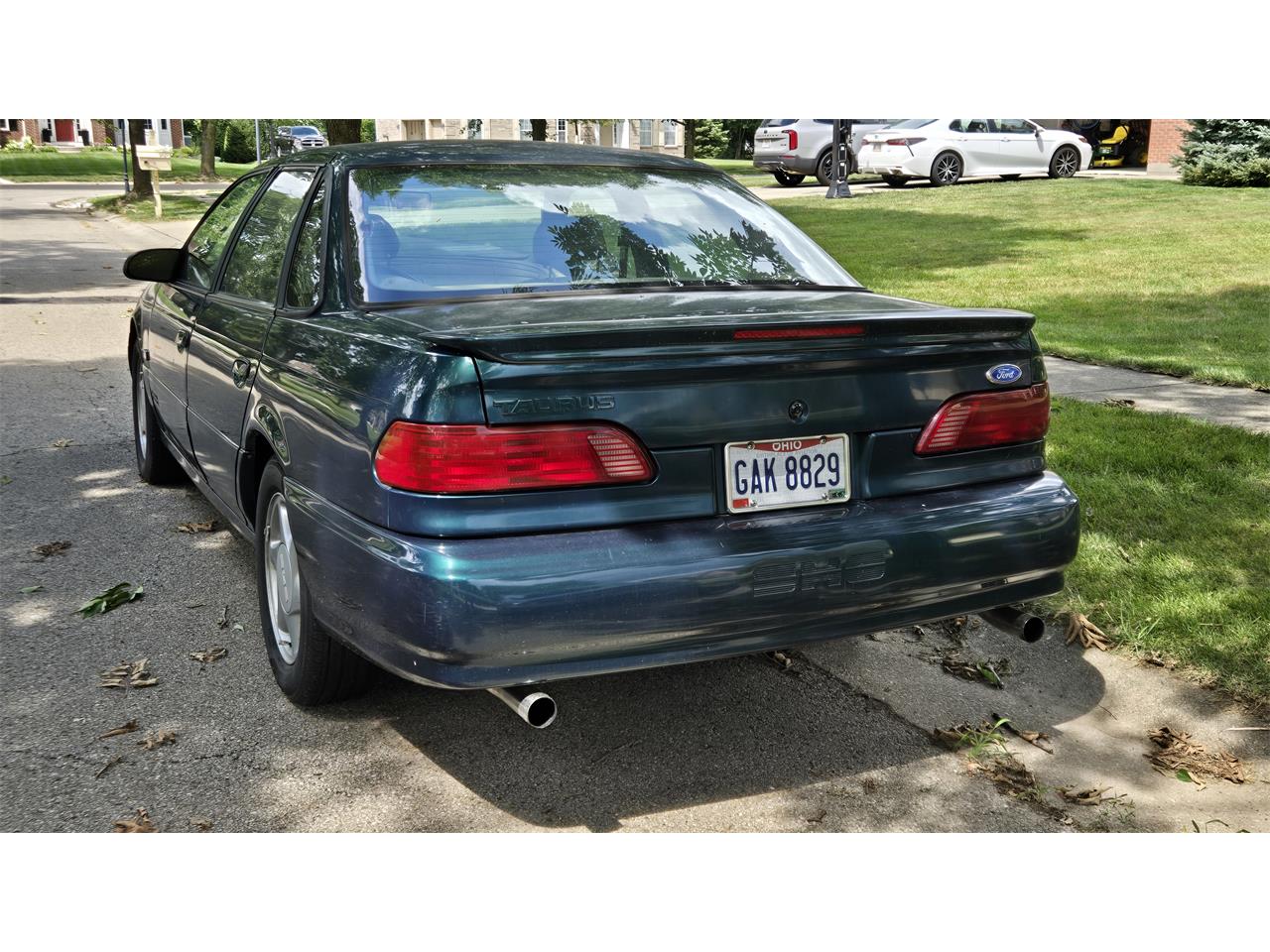 Ford-Taurus-1995-Emerald-Green-Tan-1