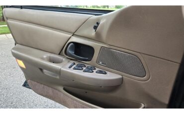Ford-Taurus-1995-Emerald-Green-Tan-5