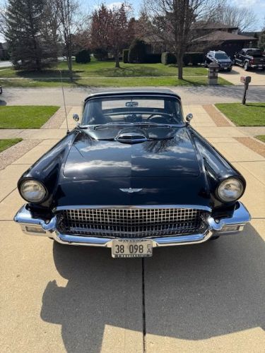 Ford-Thunderbird-1957-Black-BlackWhite-7