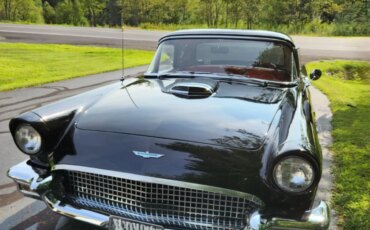 Ford-Thunderbird-1957-Black-Red