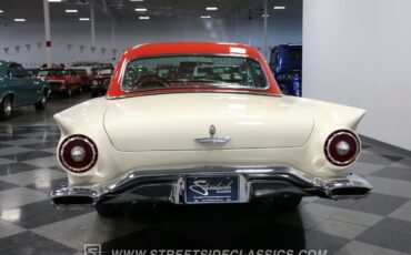 Ford-Thunderbird-1957-Convertible-10