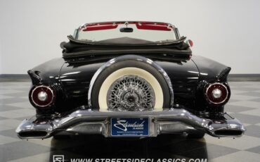 Ford-Thunderbird-1957-Convertible-10
