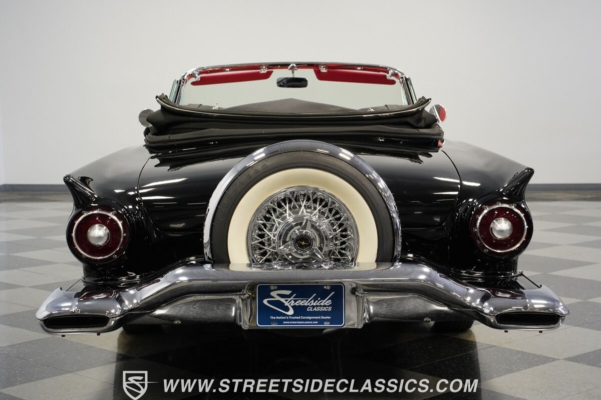 Ford-Thunderbird-1957-Convertible-10