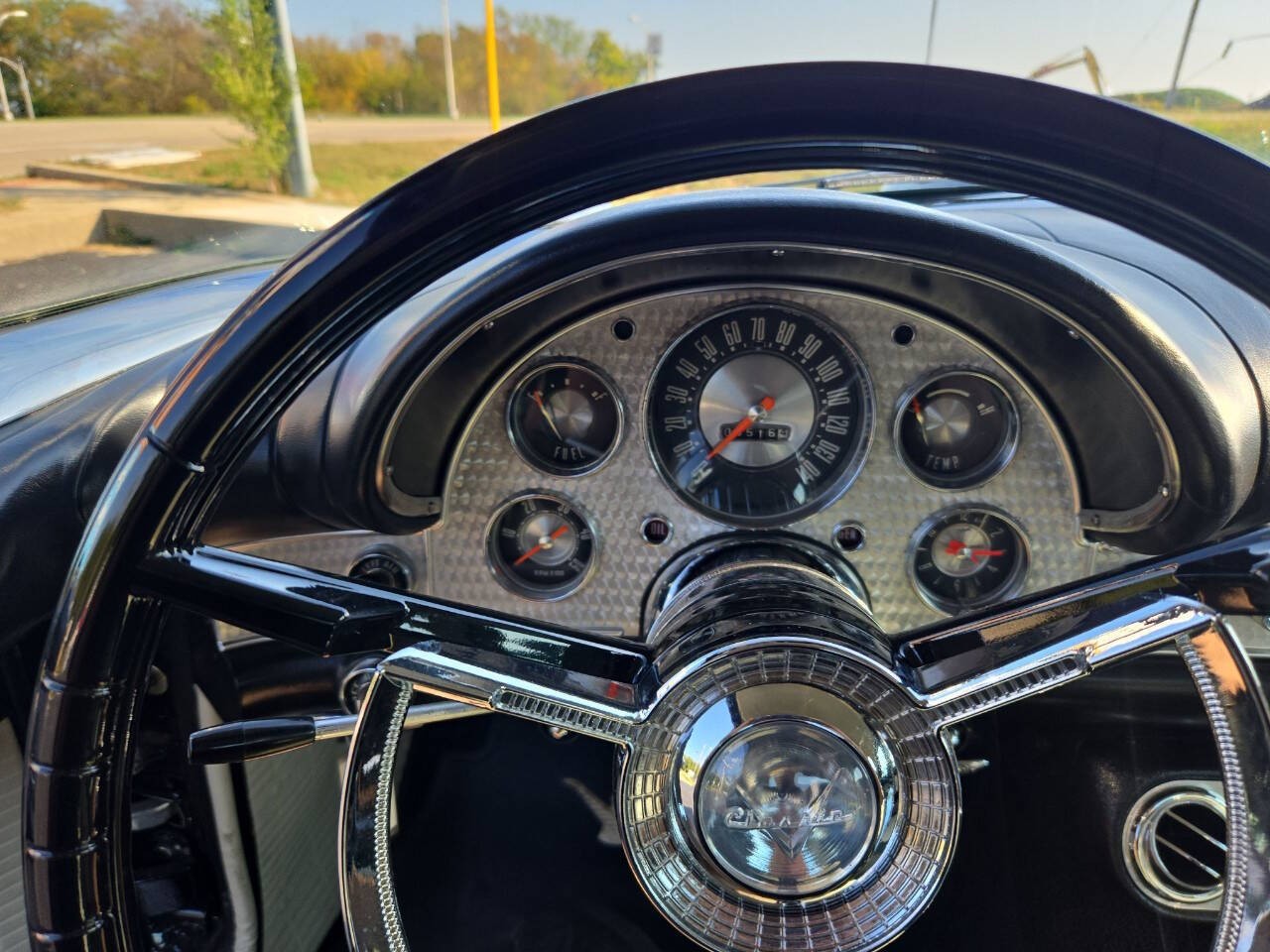 Ford-Thunderbird-1957-Convertible-10