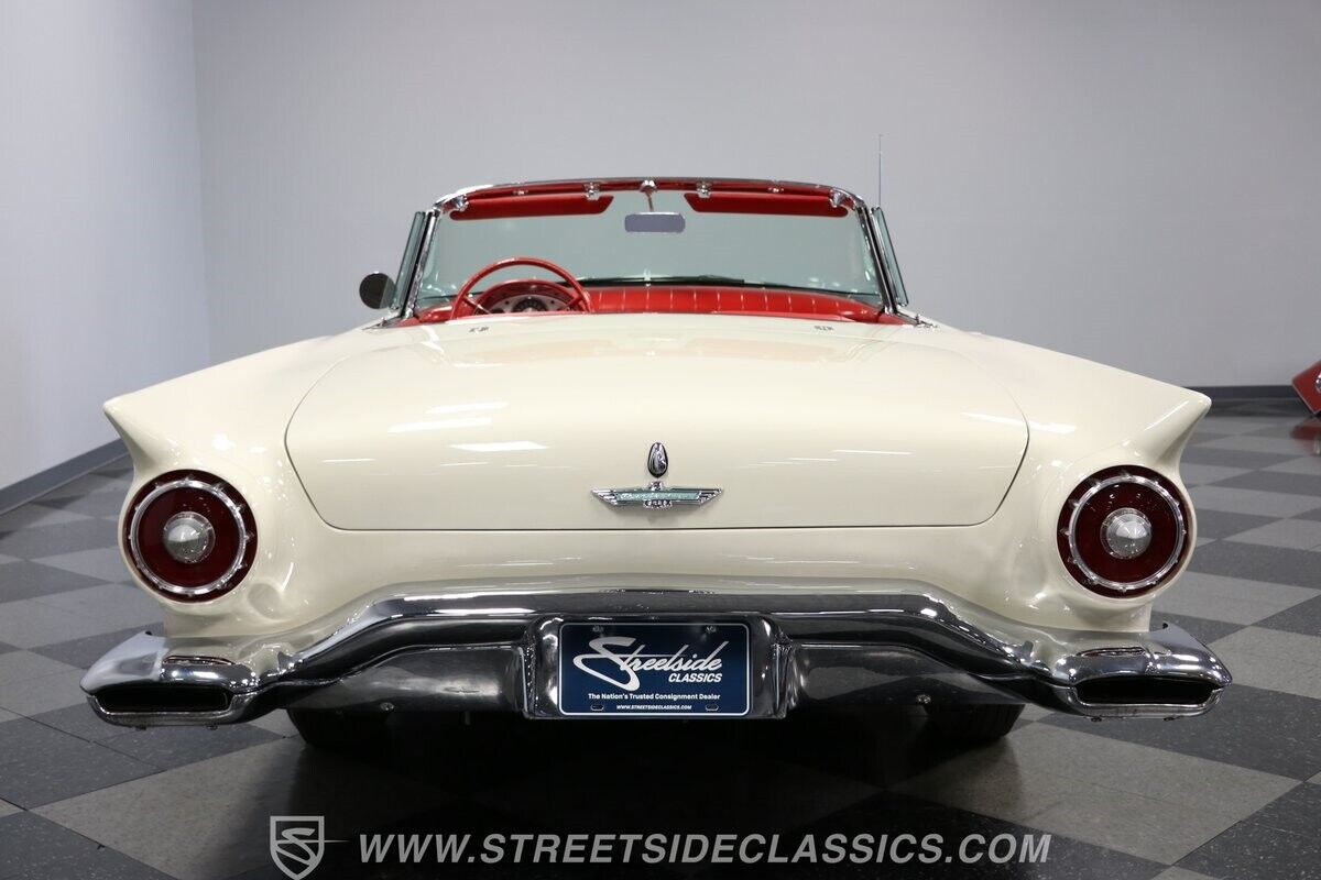 Ford-Thunderbird-1957-Convertible-11