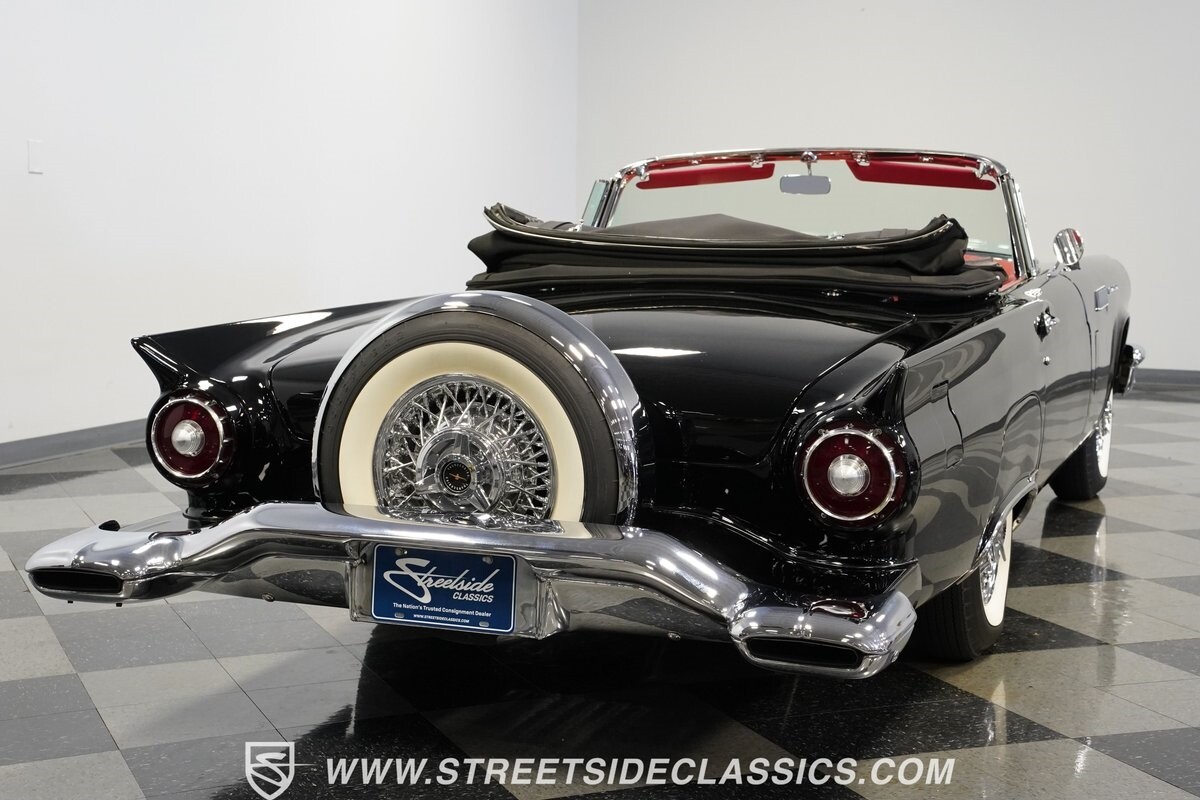 Ford-Thunderbird-1957-Convertible-11
