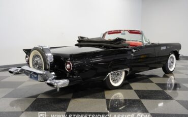 Ford-Thunderbird-1957-Convertible-12