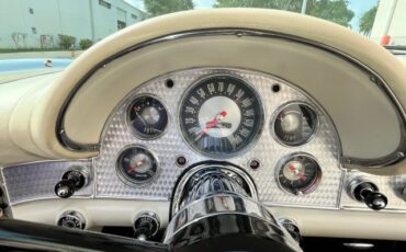 Ford-Thunderbird-1957-Convertible-16