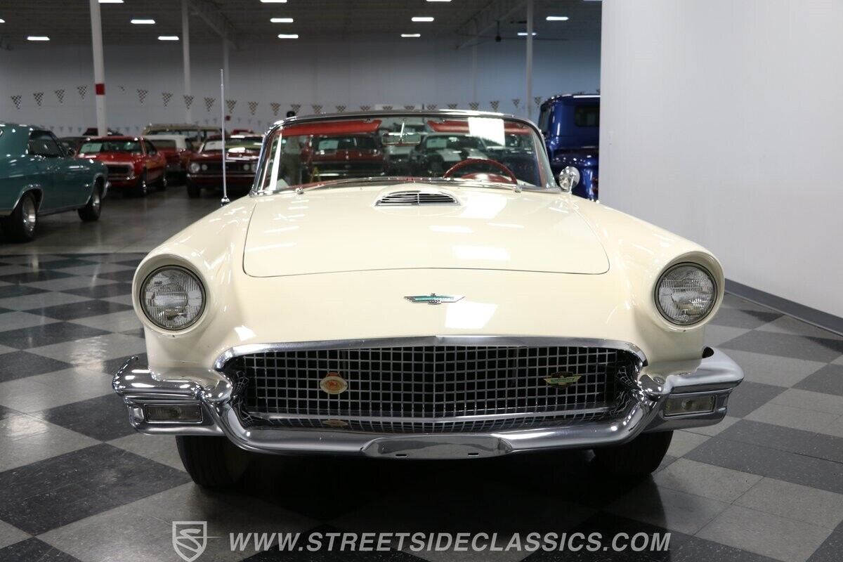 Ford-Thunderbird-1957-Convertible-18