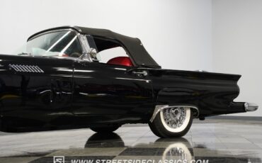 Ford-Thunderbird-1957-Convertible-22