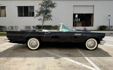 Ford-Thunderbird-1957-Convertible-3