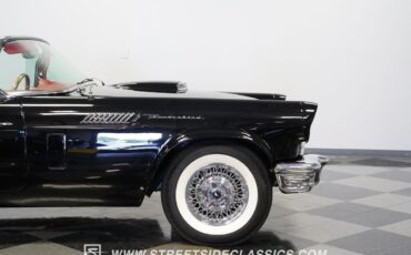 Ford-Thunderbird-1957-Convertible-30
