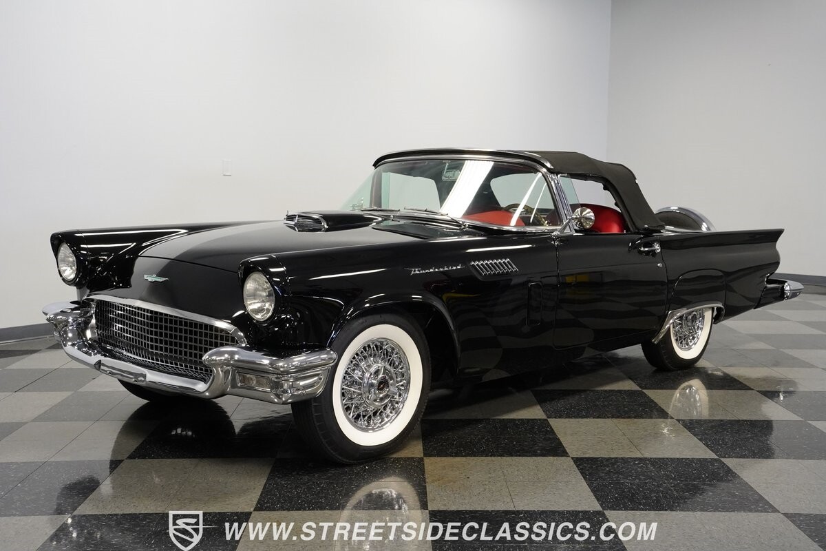 Ford-Thunderbird-1957-Convertible-5