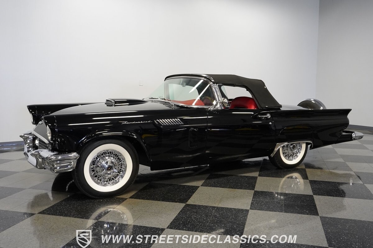 Ford-Thunderbird-1957-Convertible-6