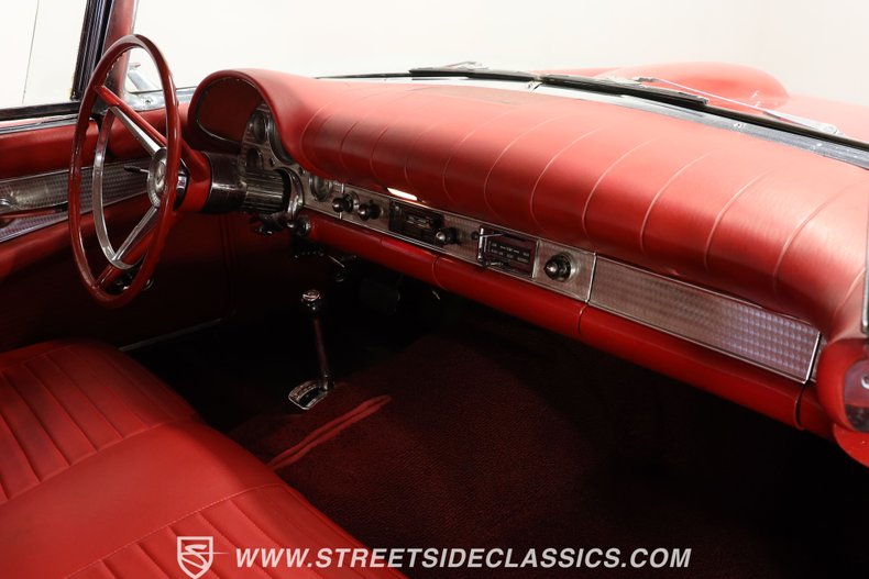 Ford-Thunderbird-1957-Flame-Red-Flame-Red-38