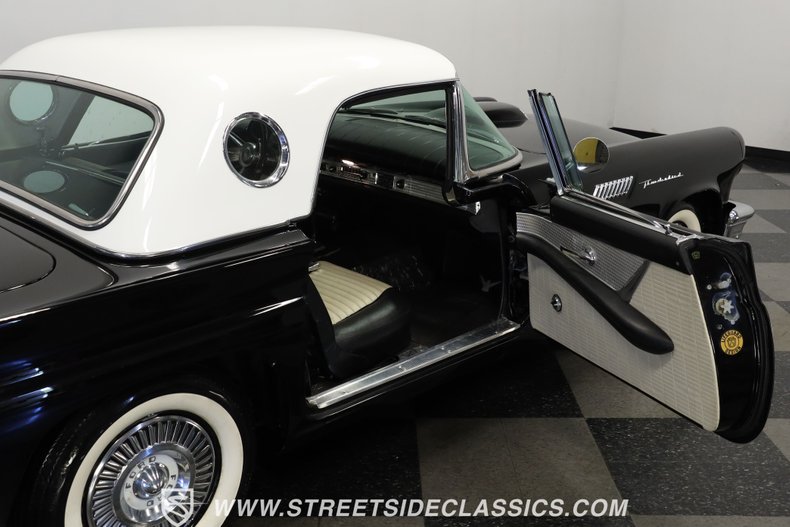 Ford-Thunderbird-1957-Raven-Black-BlackWhite-10