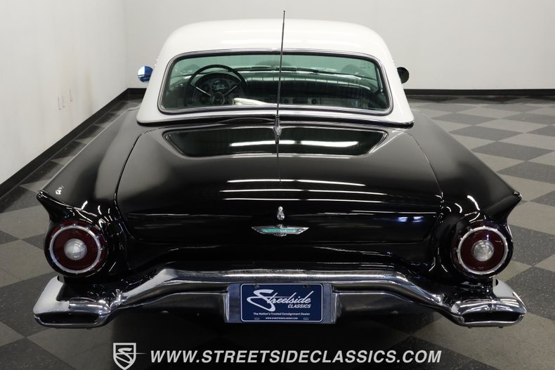 Ford-Thunderbird-1957-Raven-Black-BlackWhite-14