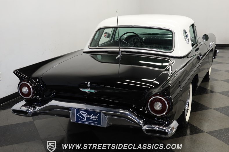 Ford-Thunderbird-1957-Raven-Black-BlackWhite-15