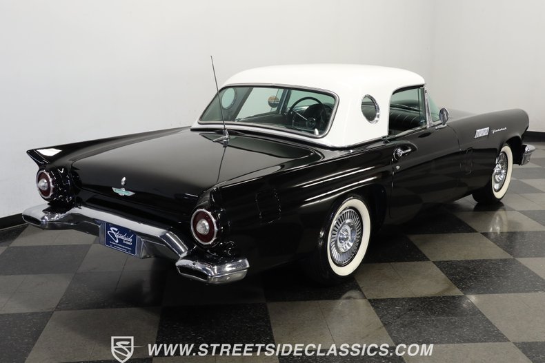 Ford-Thunderbird-1957-Raven-Black-BlackWhite-16