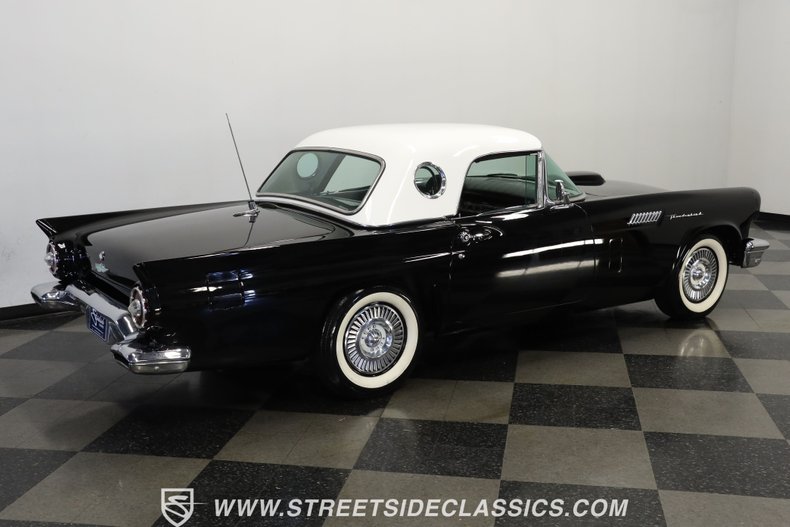 Ford-Thunderbird-1957-Raven-Black-BlackWhite-17