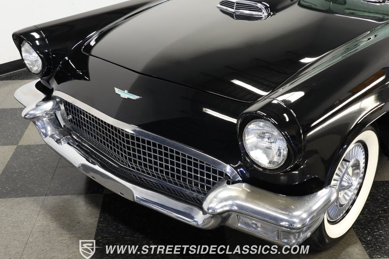 Ford-Thunderbird-1957-Raven-Black-BlackWhite-2