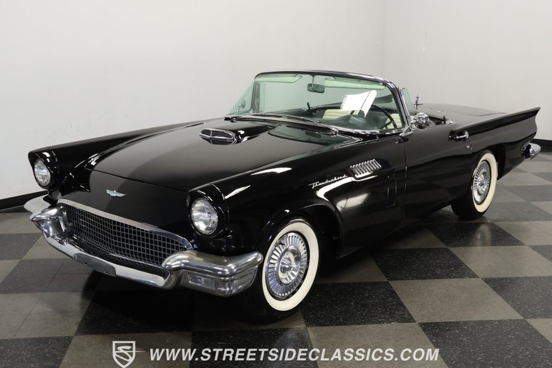 Ford-Thunderbird-1957-Raven-Black-BlackWhite-23