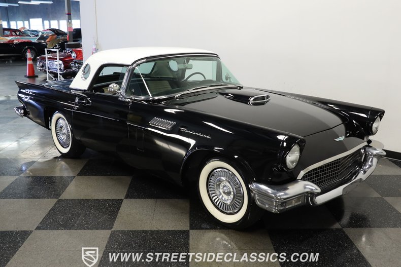 Ford-Thunderbird-1957-Raven-Black-BlackWhite-24