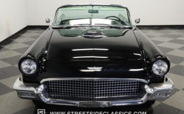 Ford-Thunderbird-1957-Raven-Black-BlackWhite-26